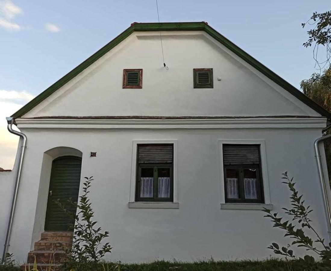 Villa Fuszeres Porta Mihalyfa Esterno foto