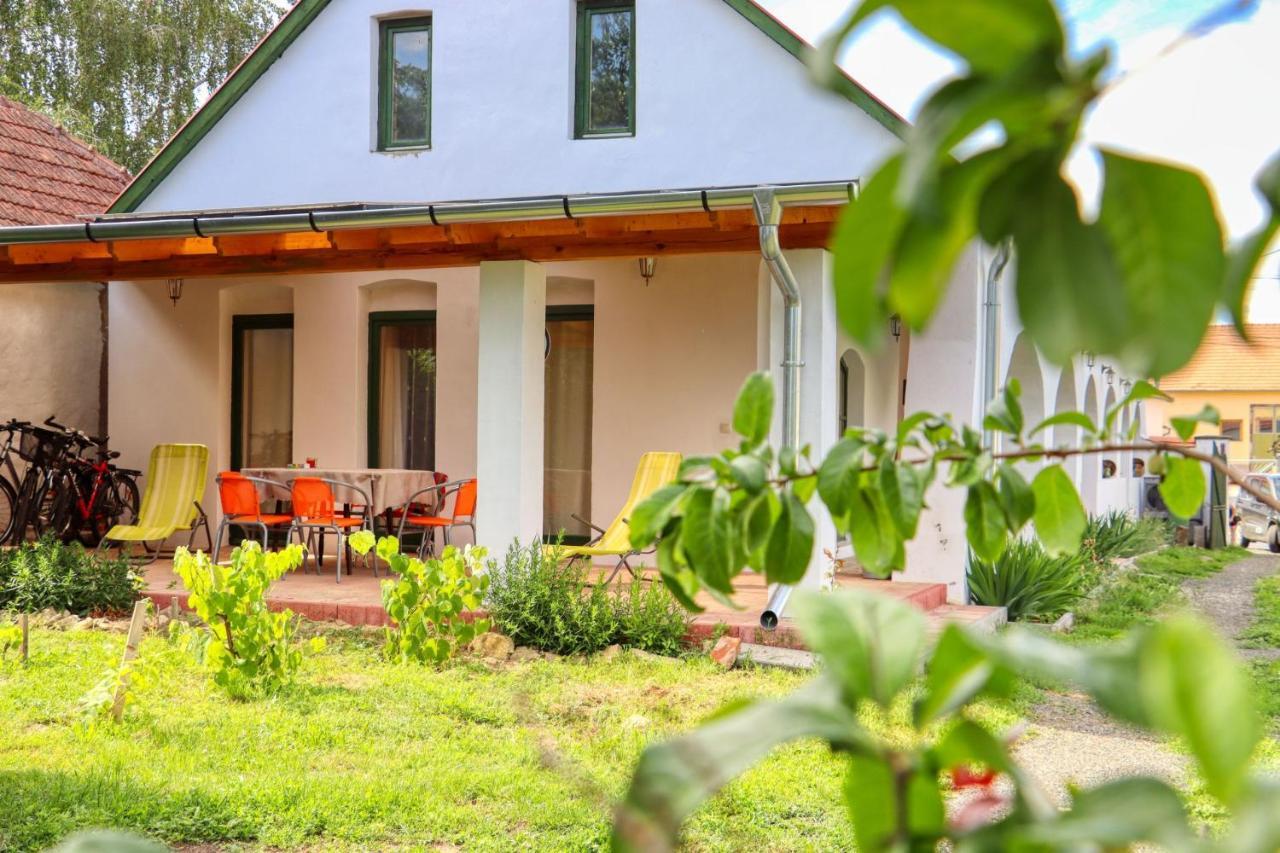 Villa Fuszeres Porta Mihalyfa Esterno foto
